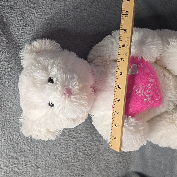 18" Valentines Day white bear very fluffy and soft - Picture 5 of 7